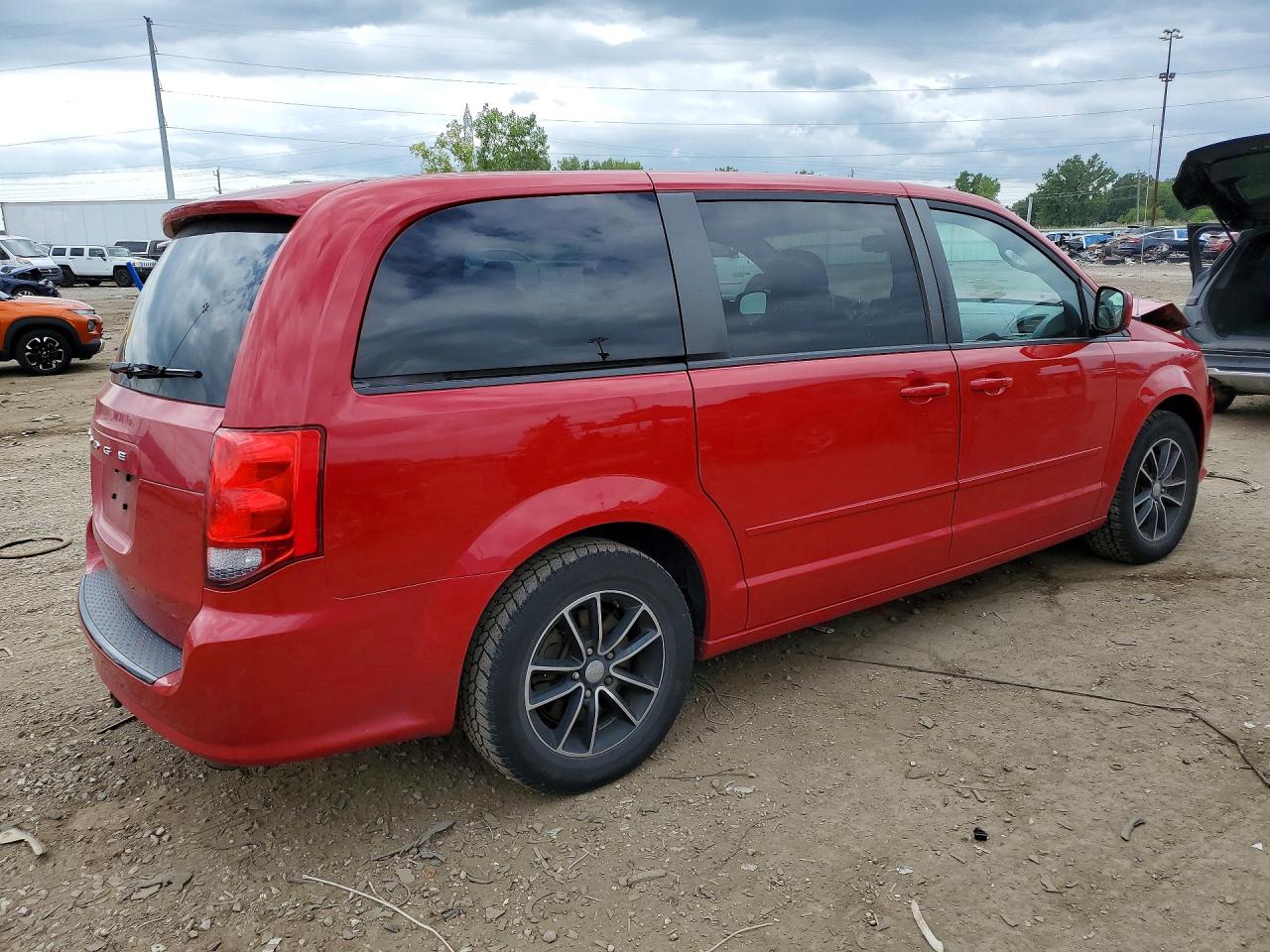 2015 DODGE GRAND CARAVAN SXT — снимка 3