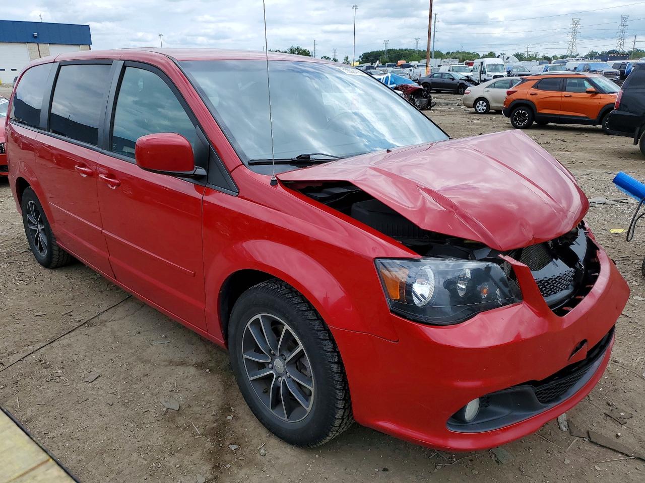 2015 DODGE GRAND CARAVAN SXT — снимка 4