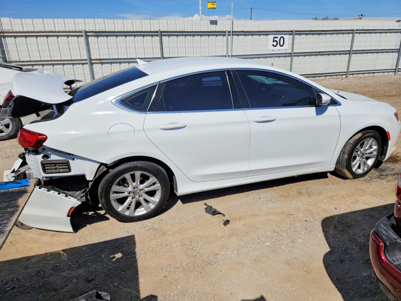 2016 CHRYSLER 200 LIMITED — снимка 3