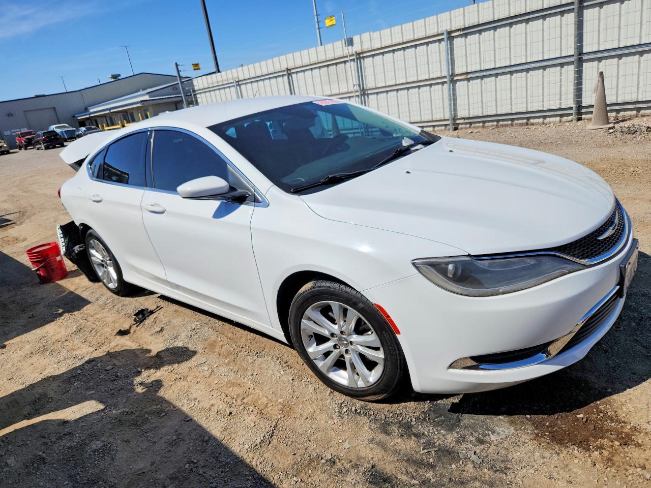 2016 CHRYSLER 200 LIMITED — снимка 4