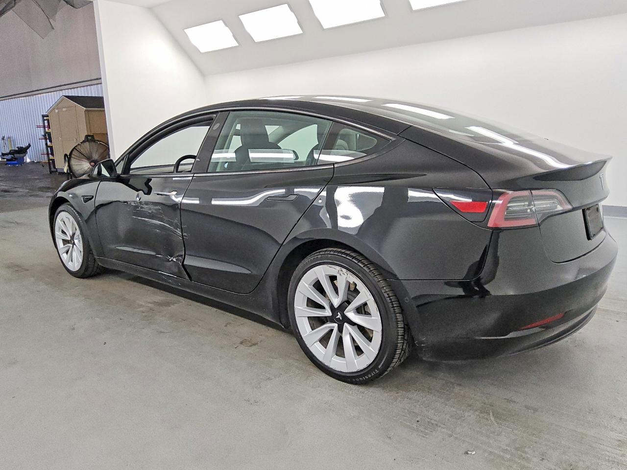 2022 TESLA MODEL 3 — снимка 2