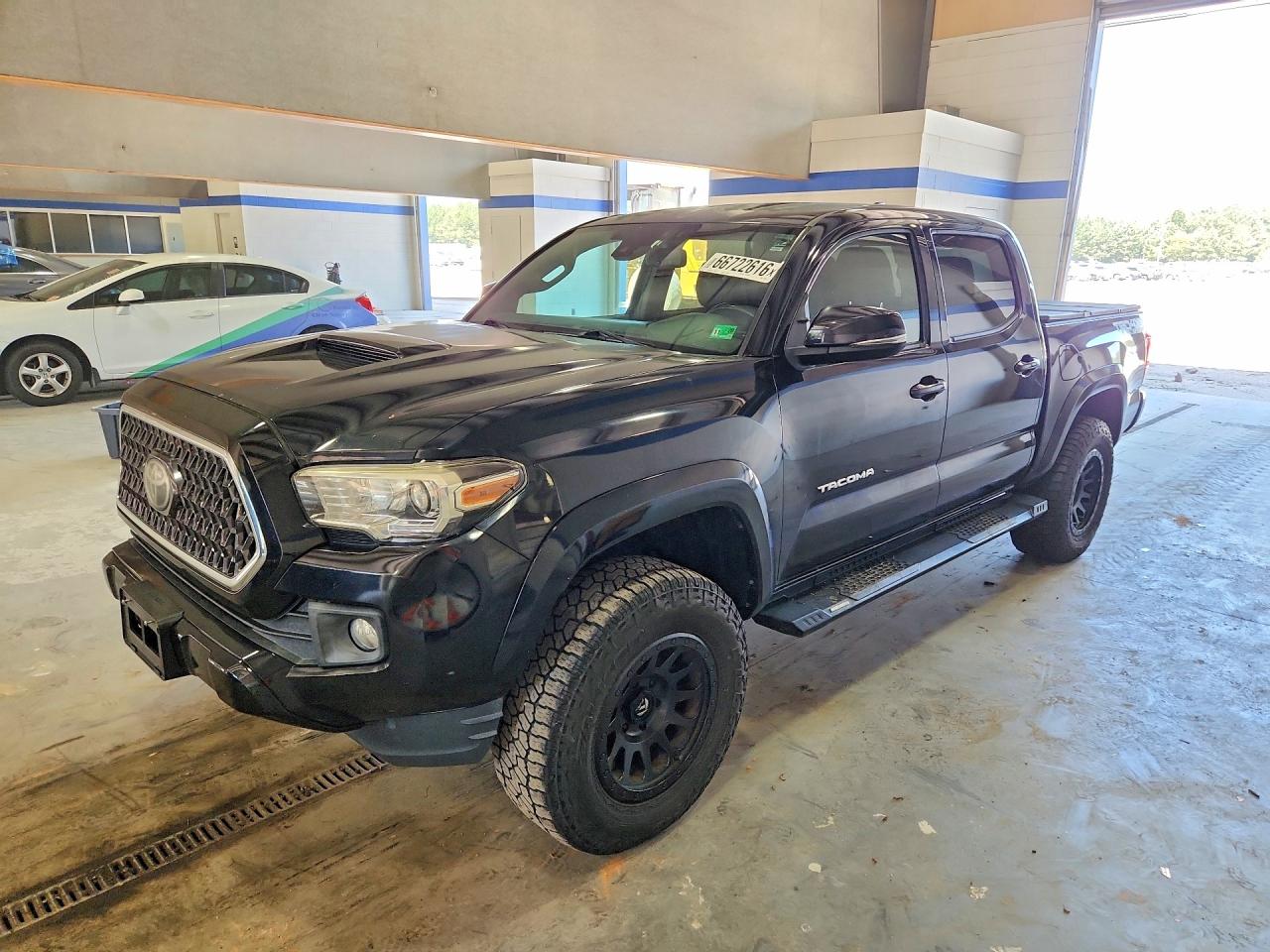 2018 TOYOTA TACOMA TRD SPORT