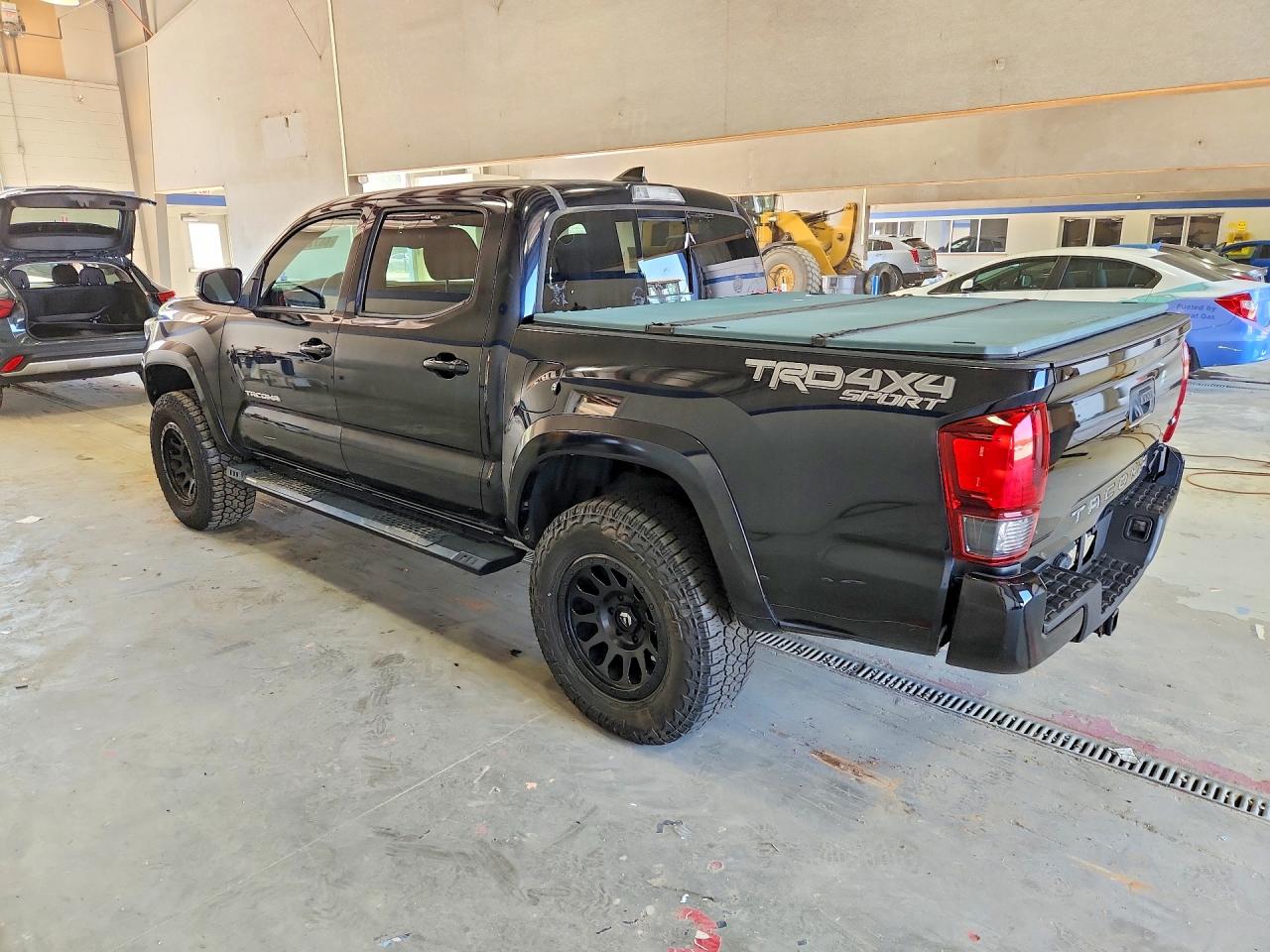 2018 TOYOTA TACOMA TRD SPORT — снимка 2