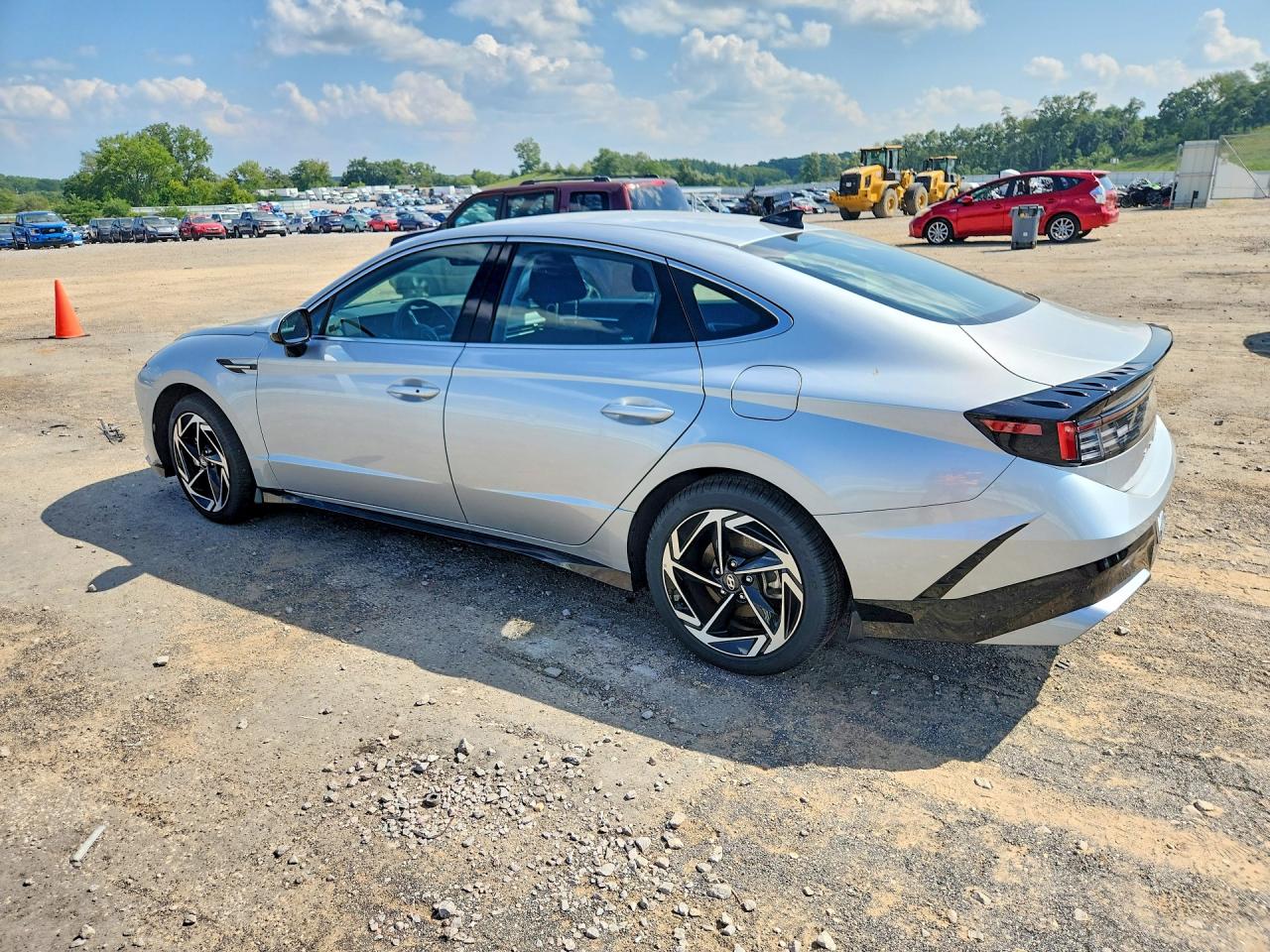 2026 HYUNDAI SONATA SEL SPORT — снимка 2