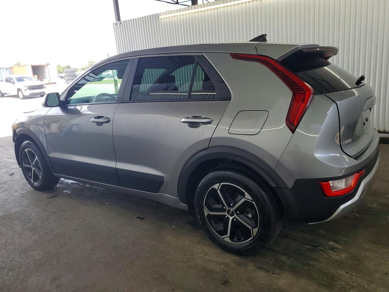2026 KIA NIRO LX — снимка 2