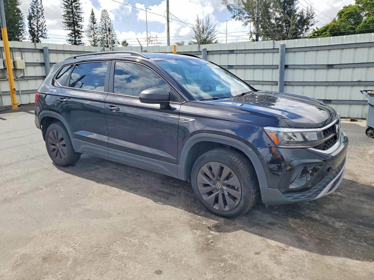 2022 VOLKSWAGEN TAOS S — снимка 4