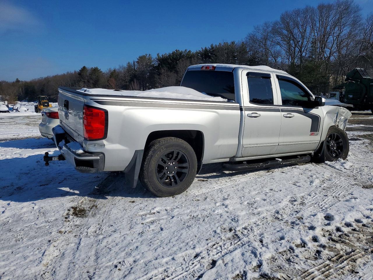 2017 CHEVROLET SILVERADO K1500 LT — снимка 3