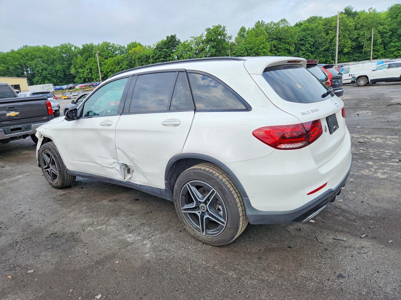 2020 MERCEDES-BENZ GLC 300 4MATIC — снимка 2