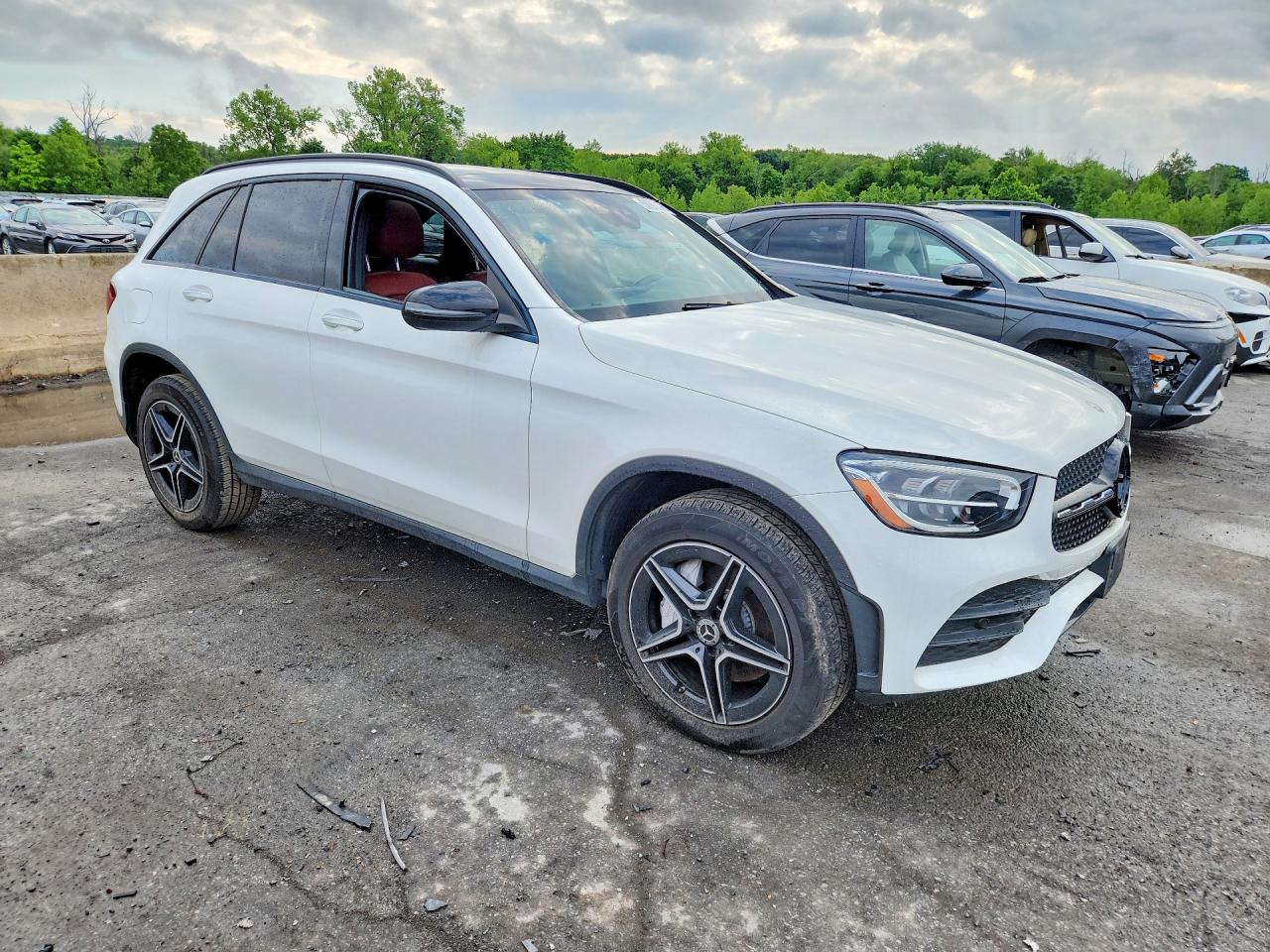 2020 MERCEDES-BENZ GLC 300 4MATIC — снимка 4