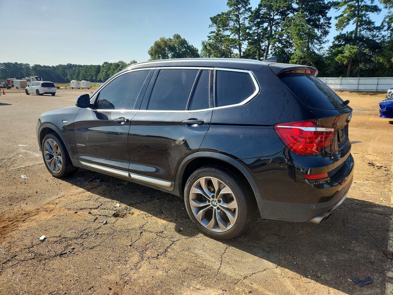 2017 BMW X3 XDRIVE28I — снимка 2