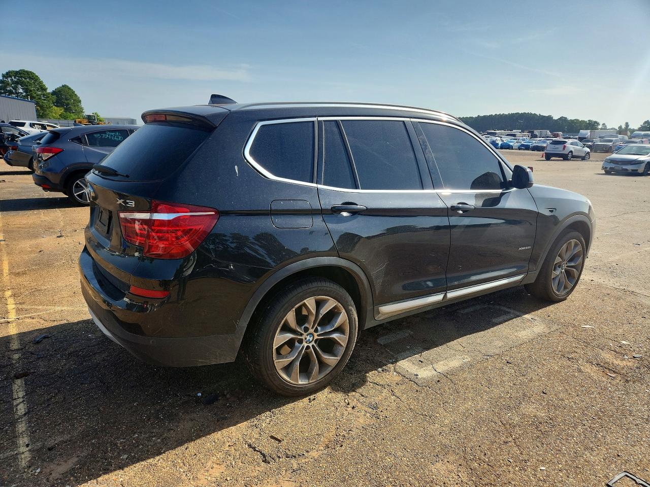 2017 BMW X3 XDRIVE28I — снимка 3