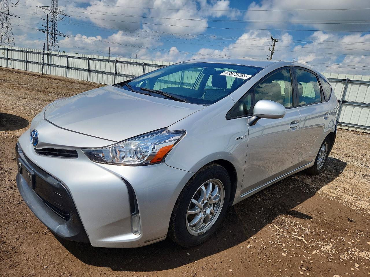 2016 TOYOTA PRIUS V THREE