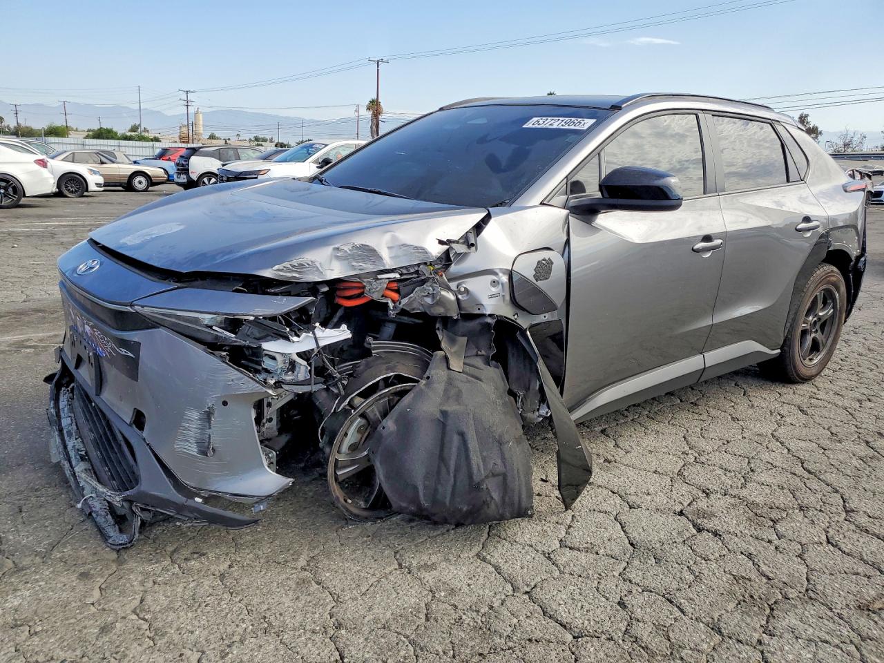 2024 TOYOTA BZ4X XLE