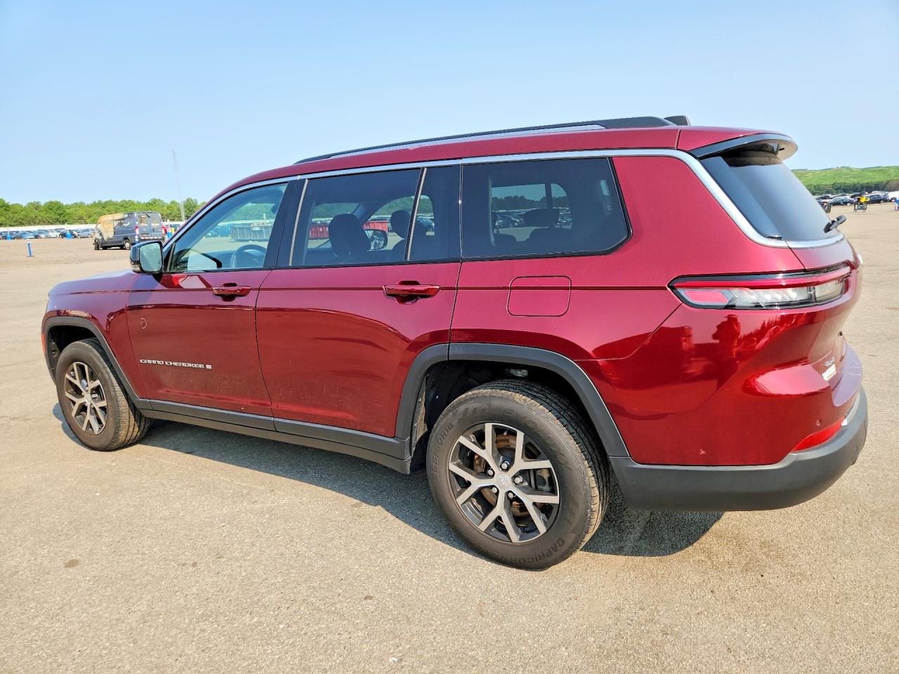 2023 JEEP GRAND CHEROKEE L LIMITED — снимка 2