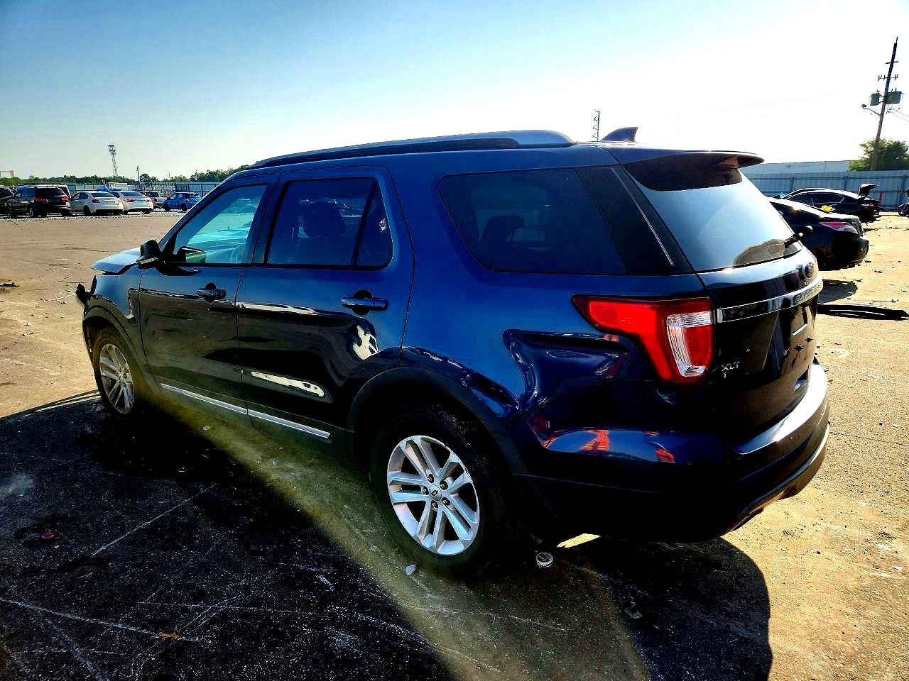 2016 FORD EXPLORER XLT — снимка 2