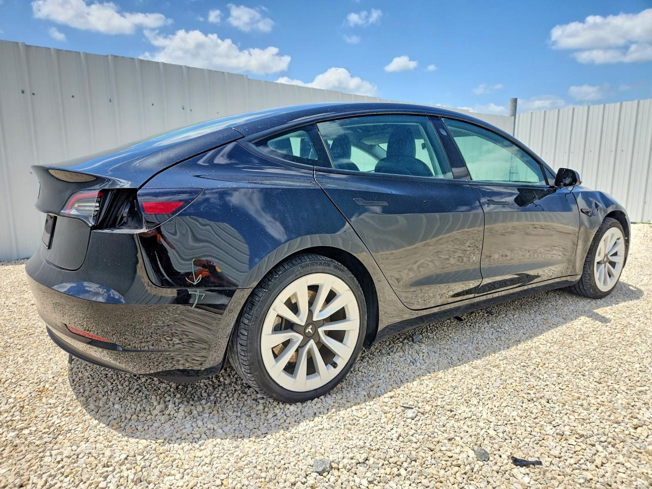2022 TESLA MODEL 3 — снимка 3