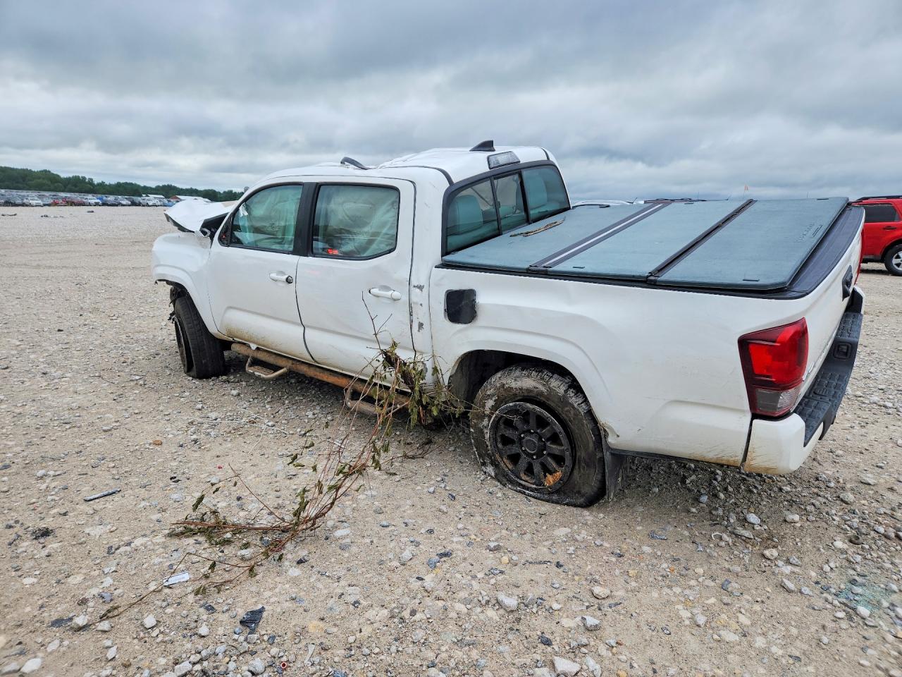 2018 TOYOTA TACOMA SR V6 — снимка 2