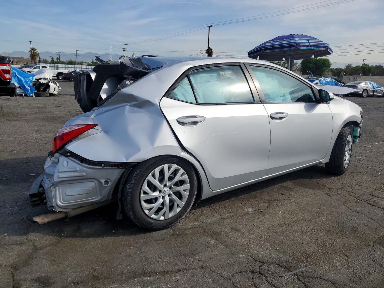 2017 TOYOTA COROLLA LE — снимка 3