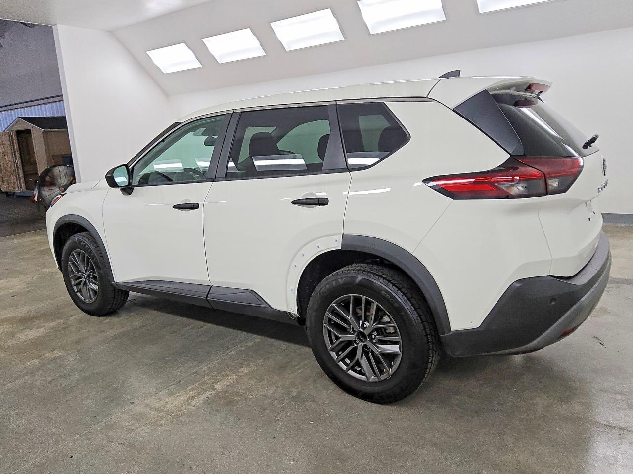 2023 NISSAN ROGUE S — снимка 2