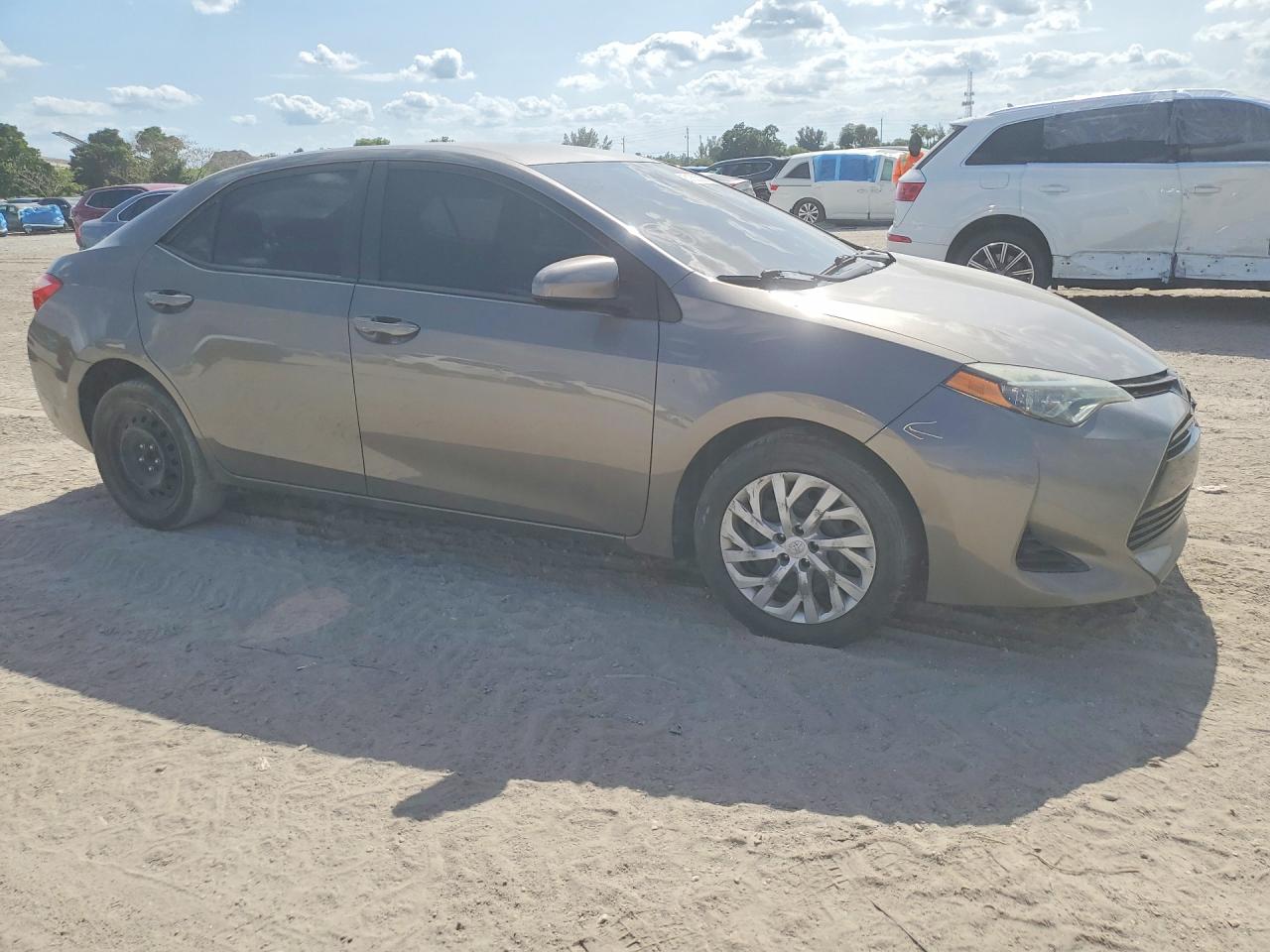 2018 TOYOTA COROLLA LE — снимка 4