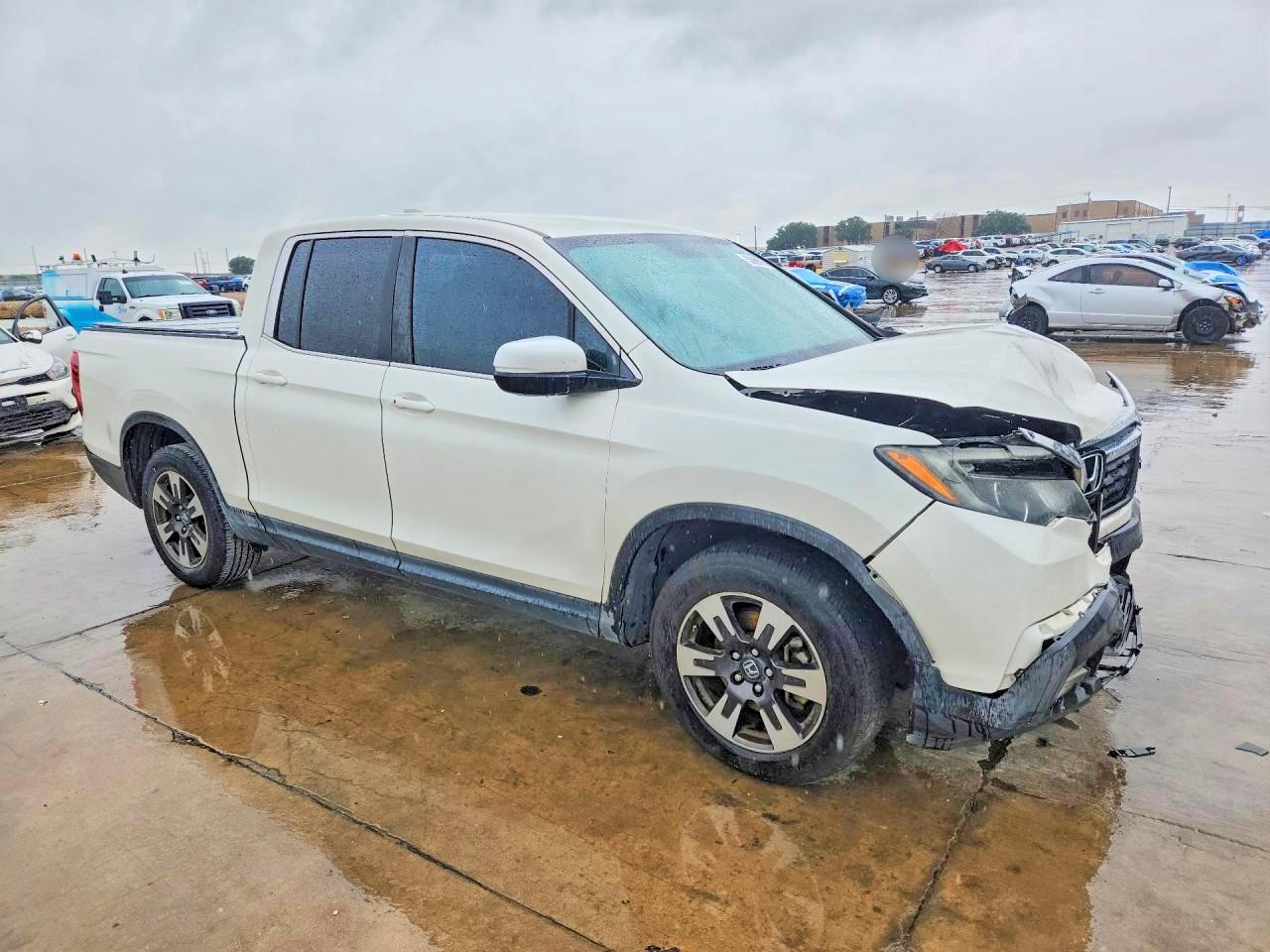 2017 HONDA RIDGELINE RTL — снимка 4