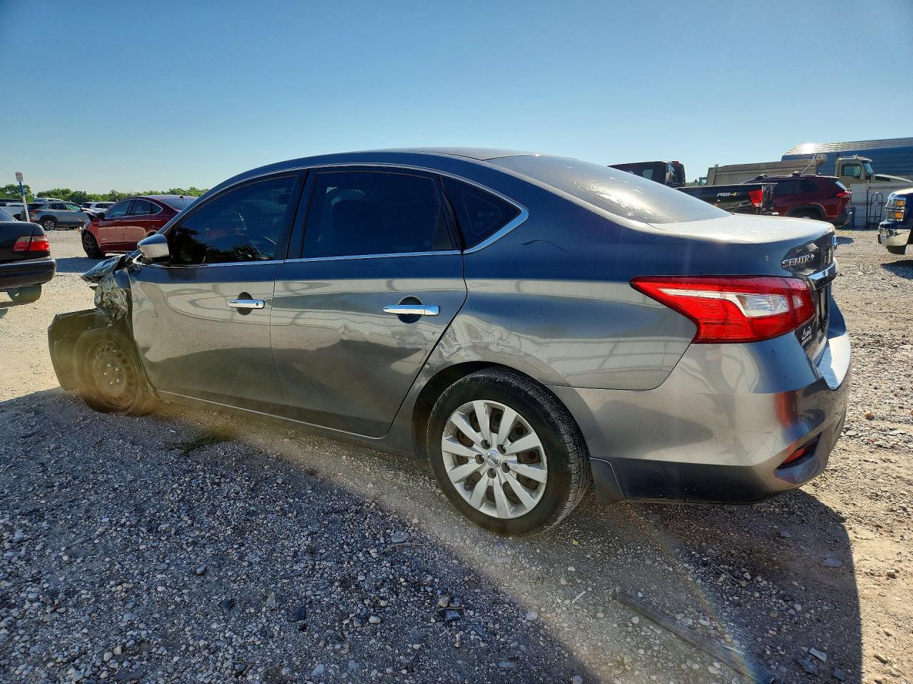 2018 NISSAN SENTRA S — снимка 2