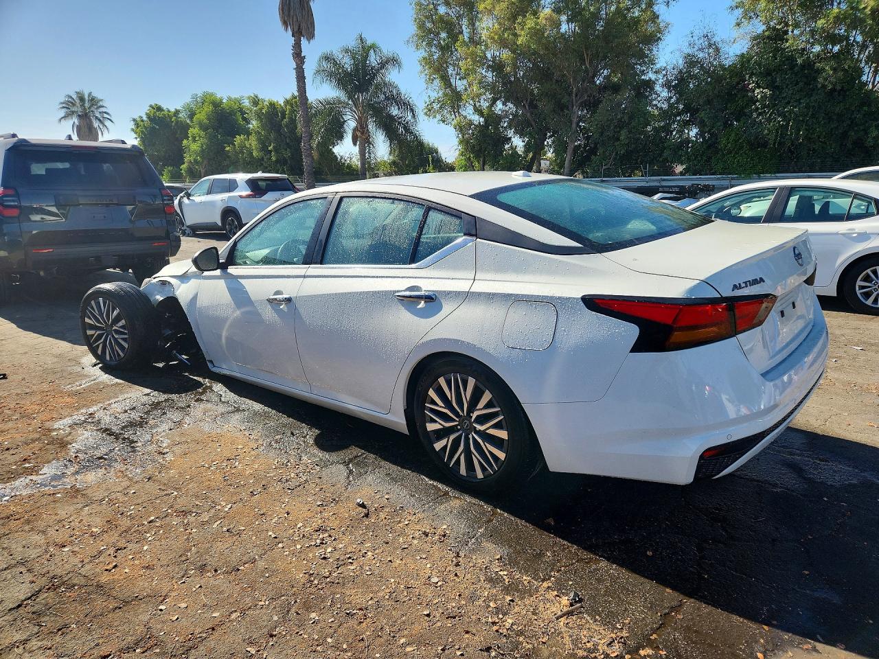 2025 NISSAN ALTIMA SV — снимка 2