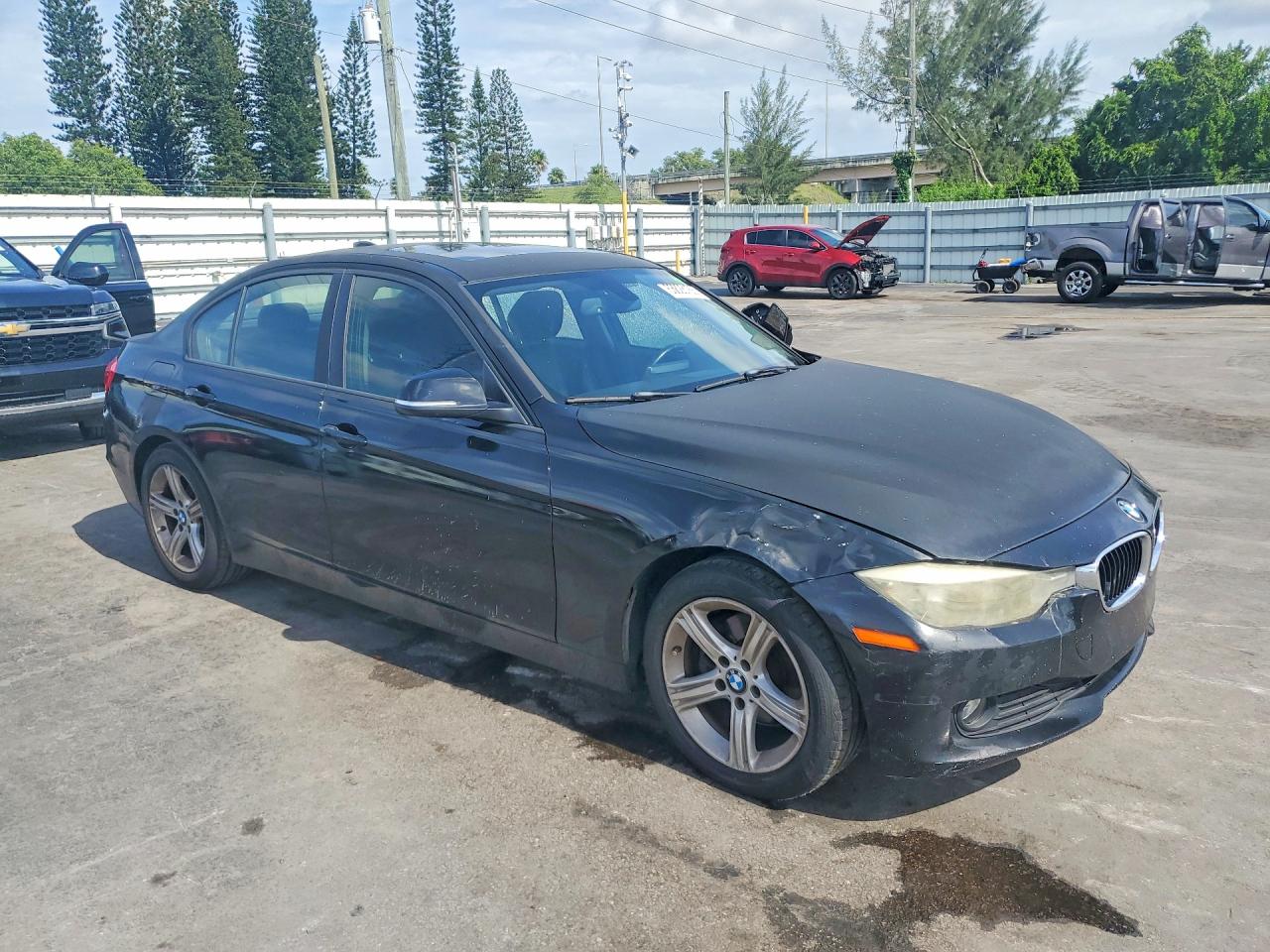 2013 BMW 320 I — снимка 4