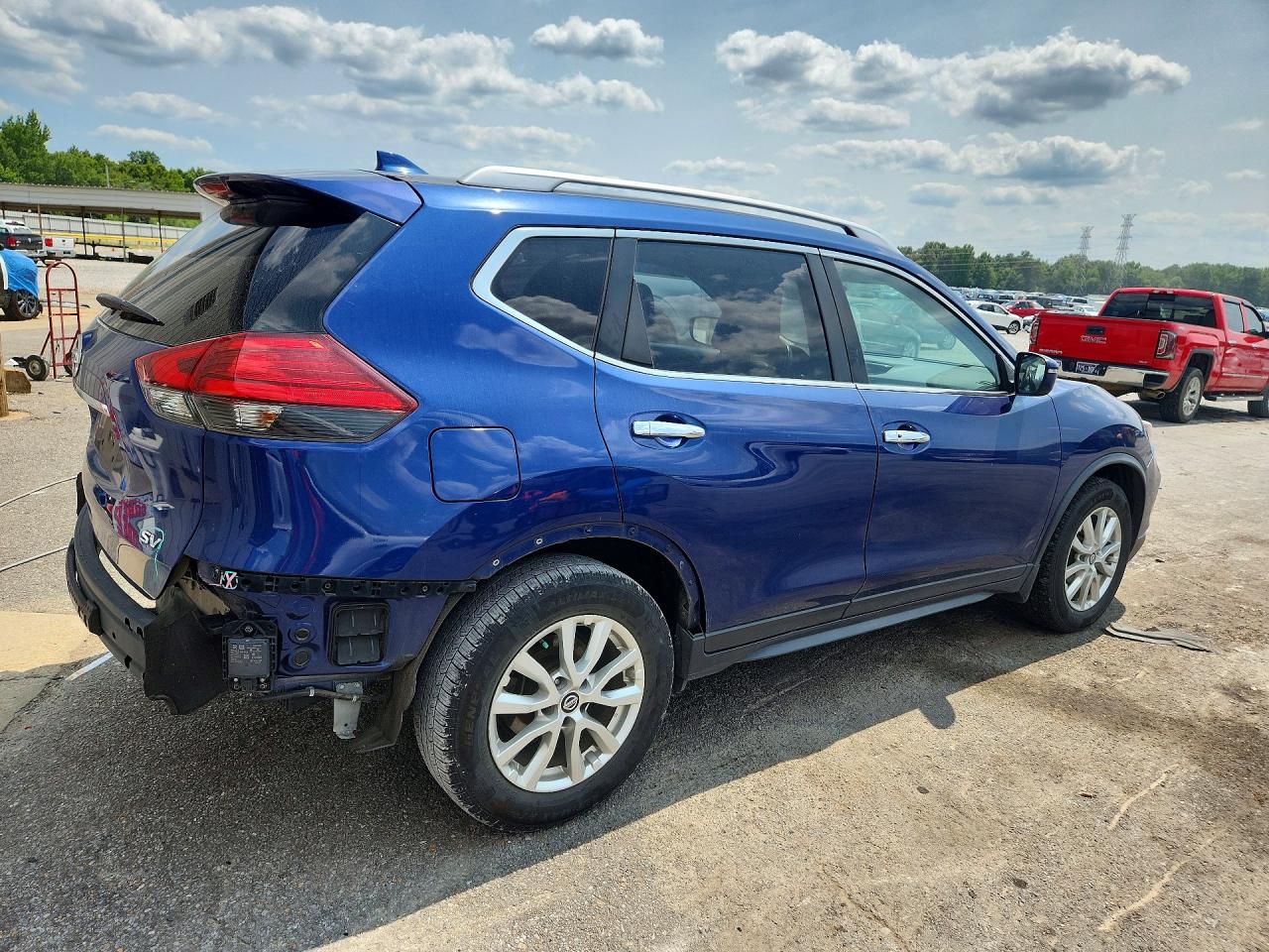 2017 NISSAN ROGUE SV — снимка 3
