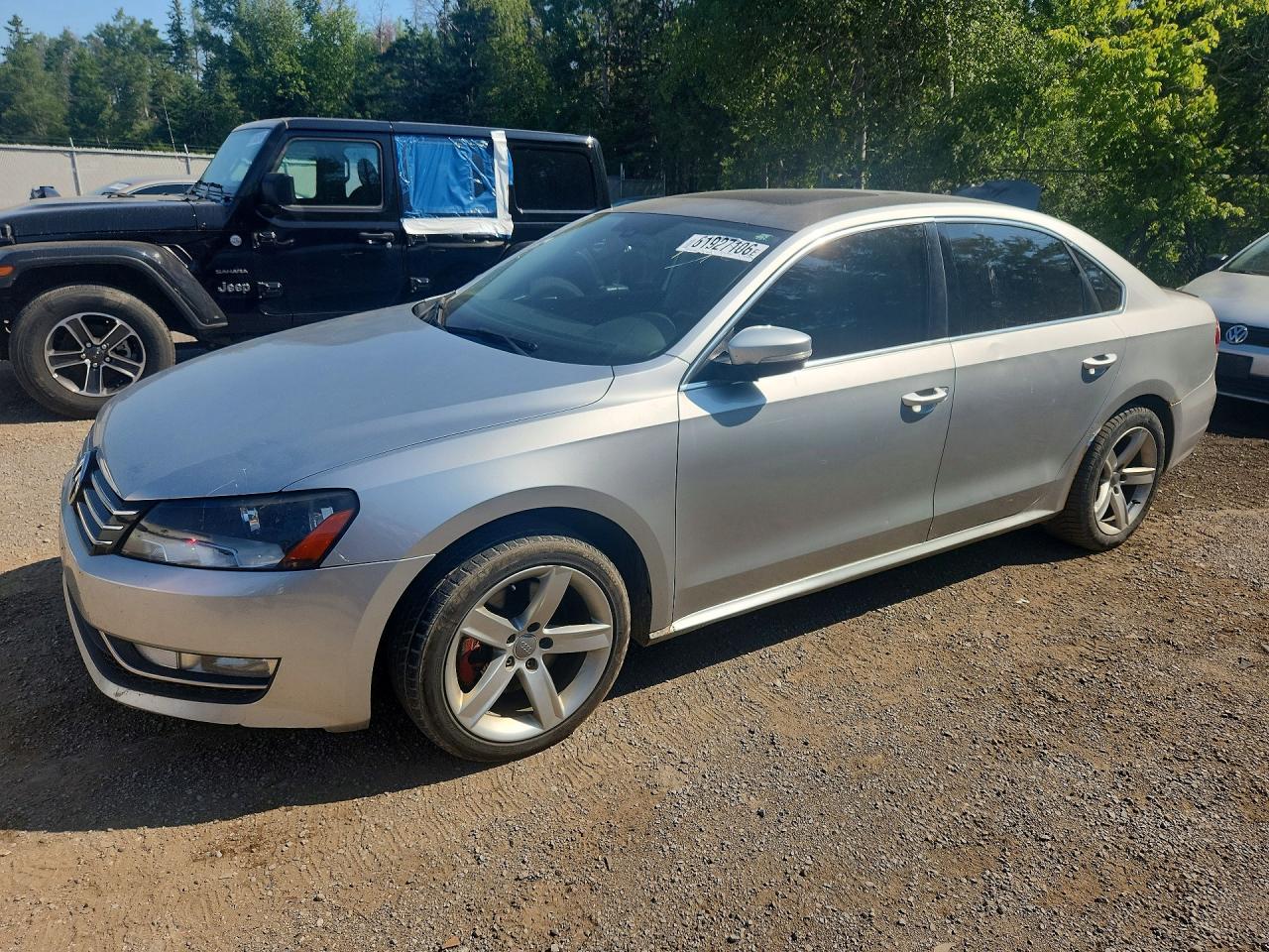 2015 VOLKSWAGEN PASSAT SE