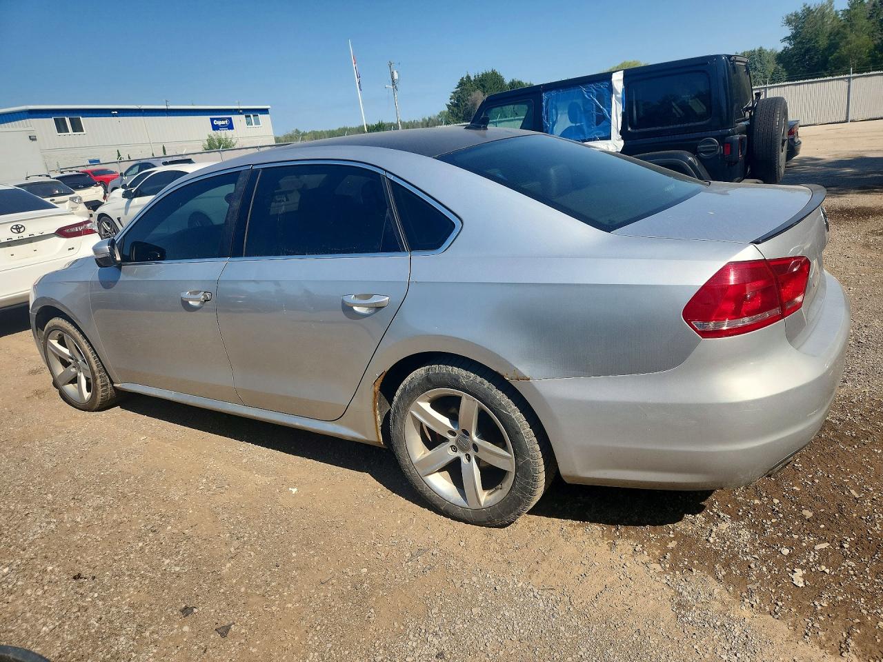 2015 VOLKSWAGEN PASSAT SE — снимка 2