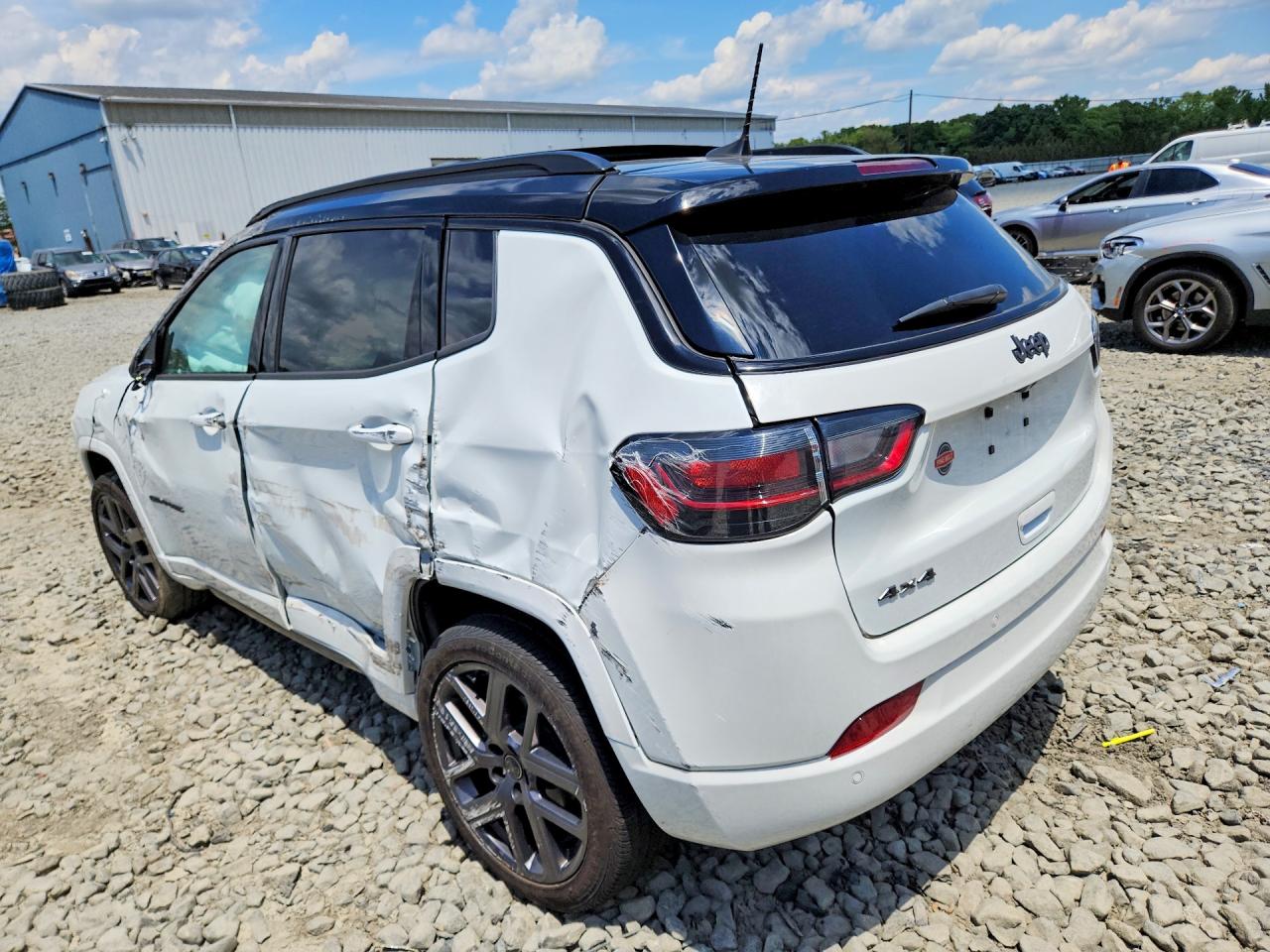 2025 JEEP COMPASS LIMITED — снимка 2