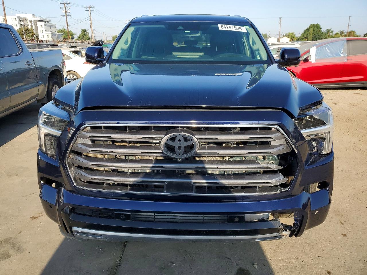 2024 TOYOTA SEQUOIA LIMITED — снимка 5