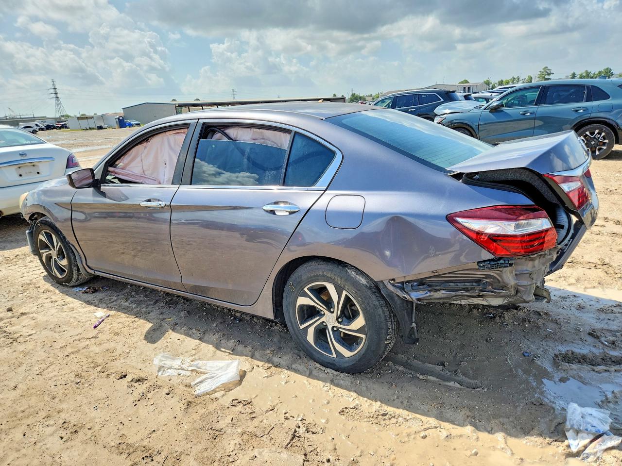 2017 HONDA ACCORD LX — снимка 2