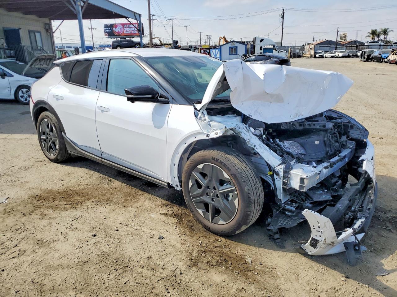 2025 KIA EV6 WIND — снимка 4