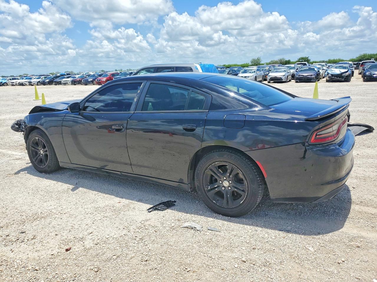 2016 DODGE CHARGER SE — снимка 2