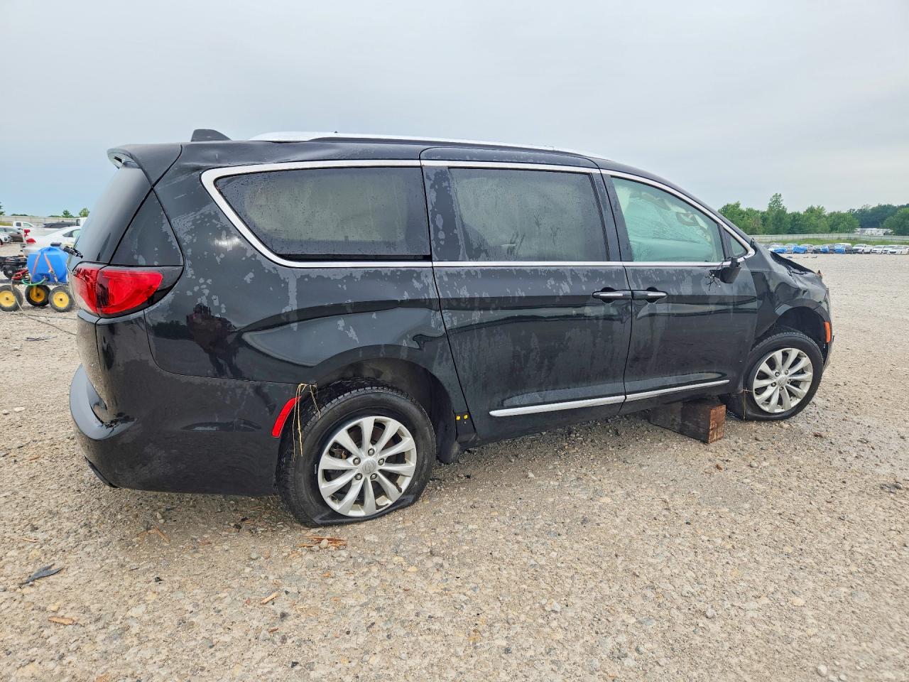 2019 CHRYSLER PACIFICA TOURING L — снимка 3