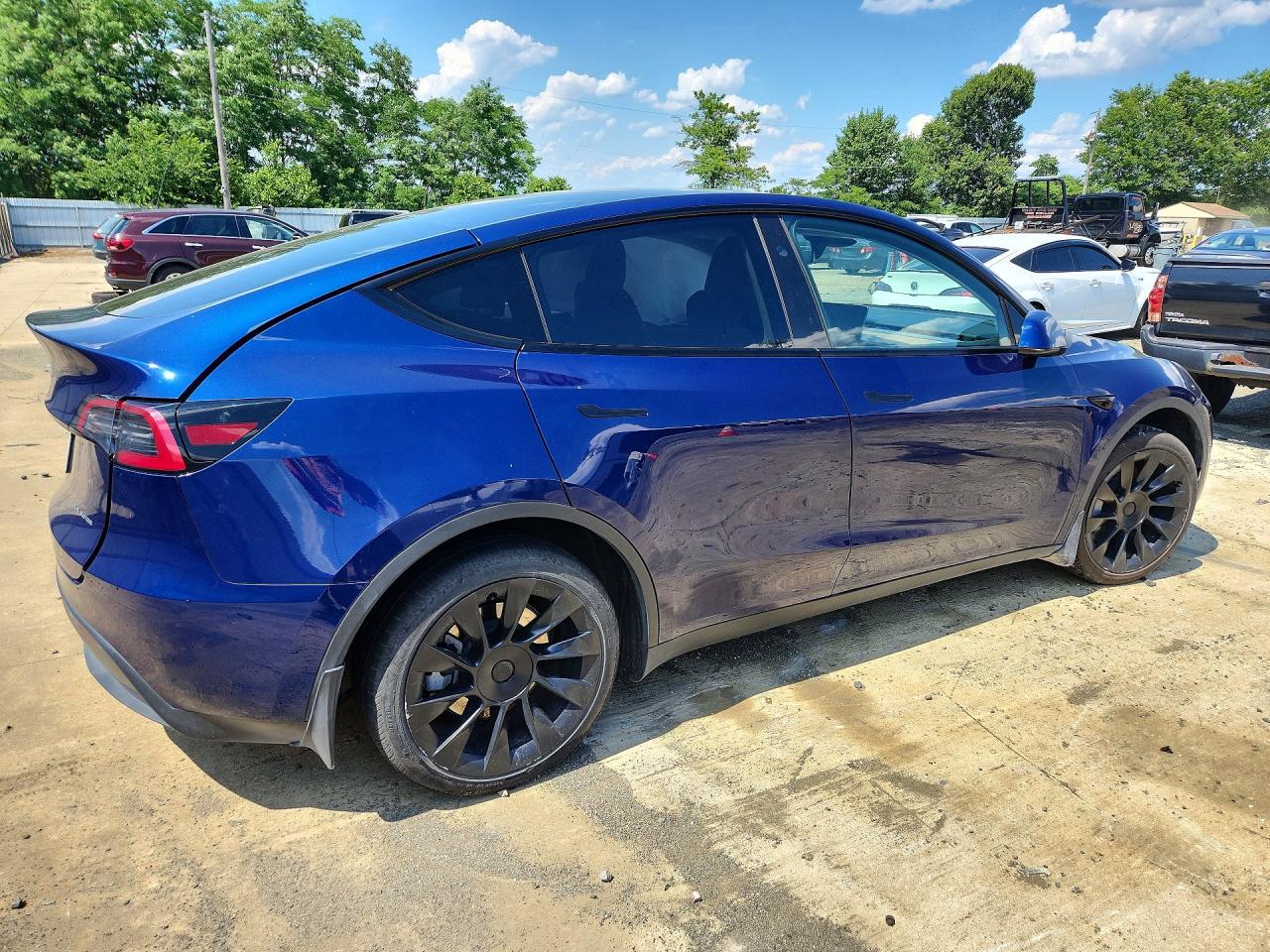 2023 TESLA MODEL Y — снимка 3