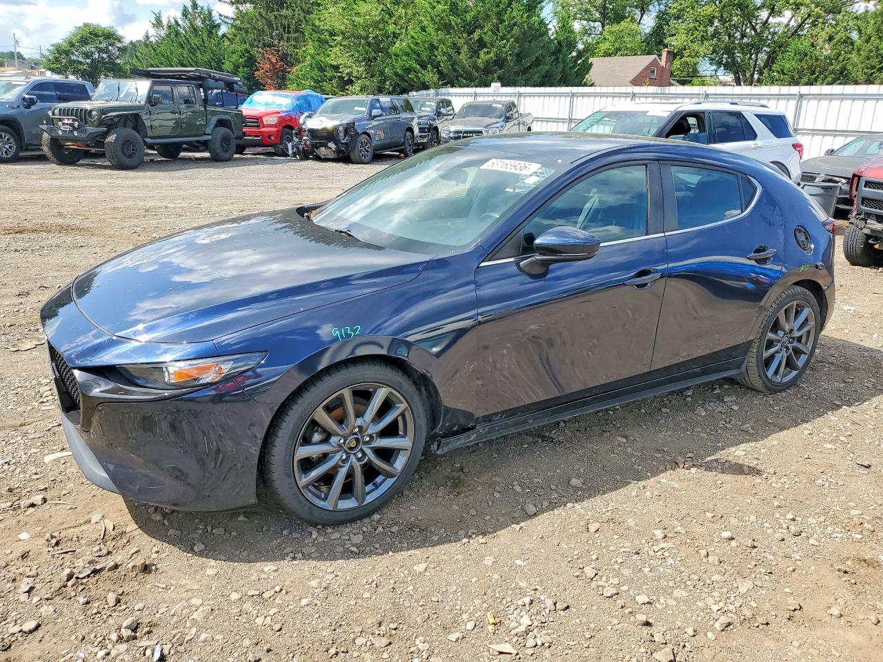 2020 MAZDA 3