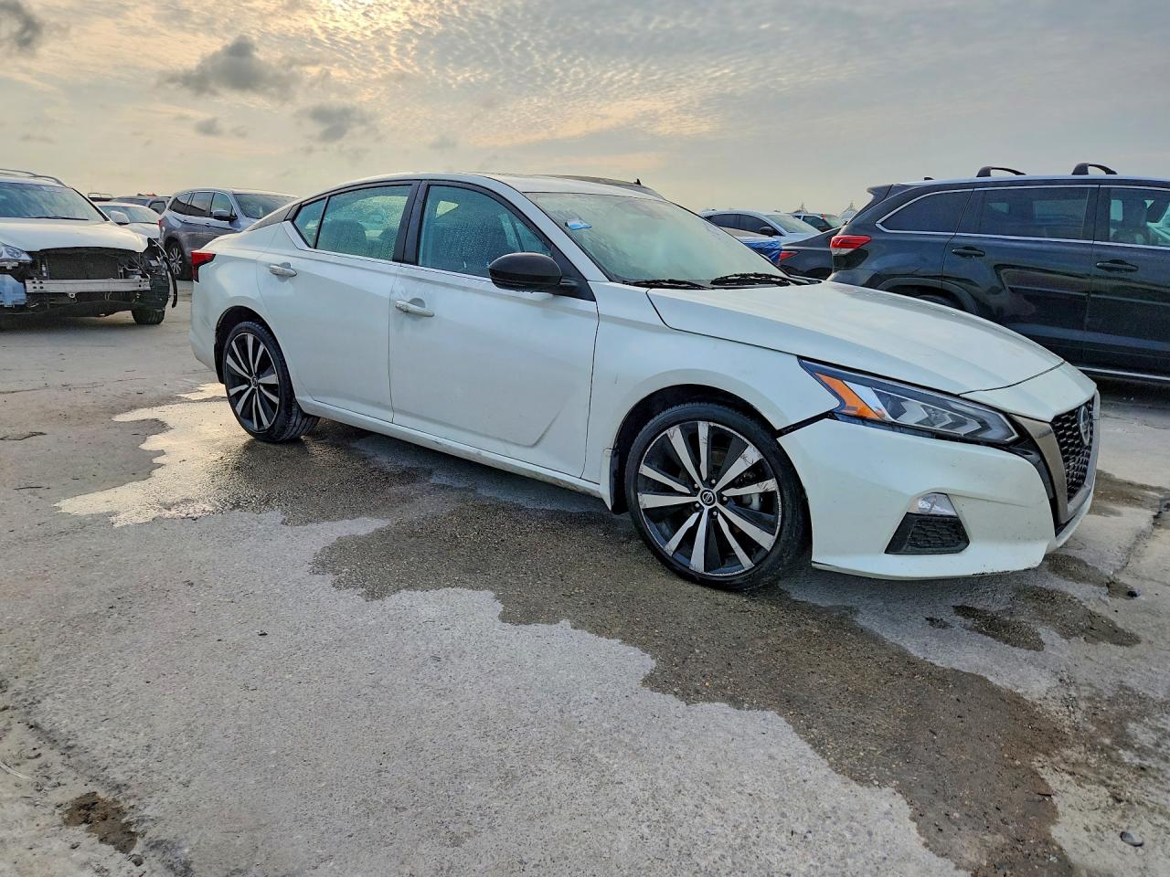 2021 NISSAN ALTIMA SR — снимка 4