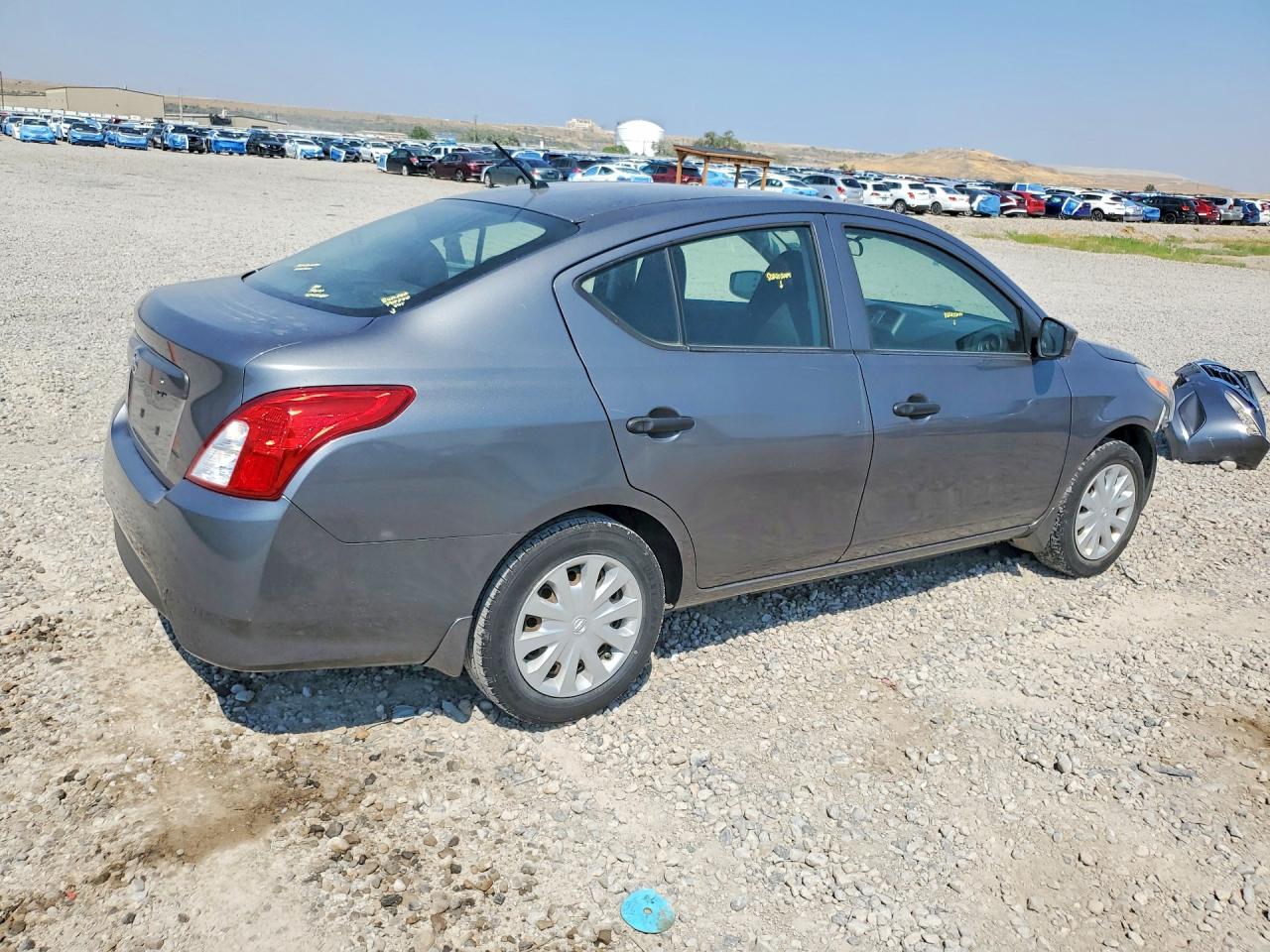 2016 NISSAN VERSA 1.6 S — снимка 3