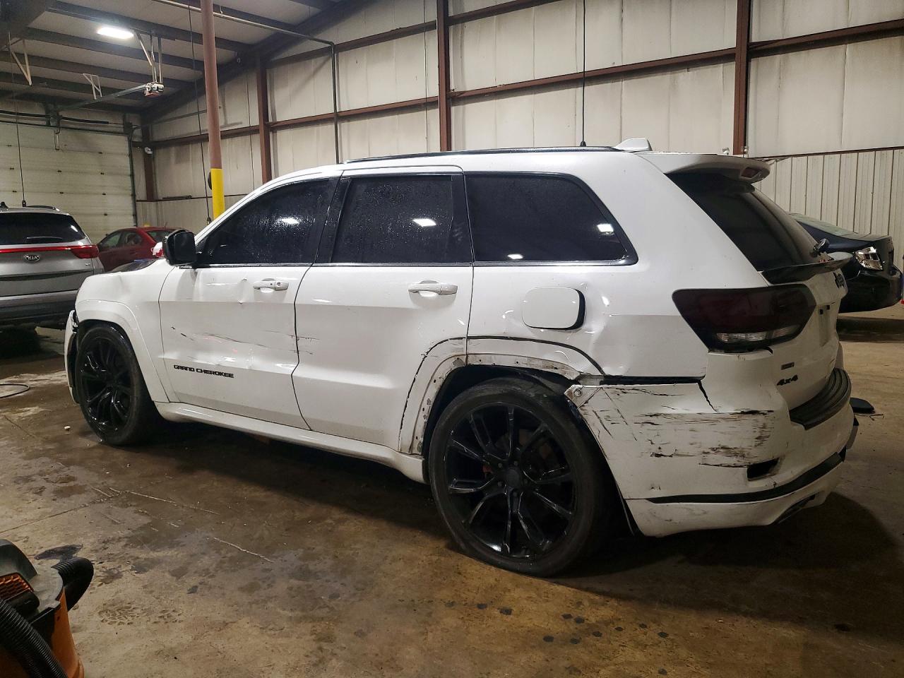 2015 JEEP GRAND CHEROKEE OVERLAND — снимка 2