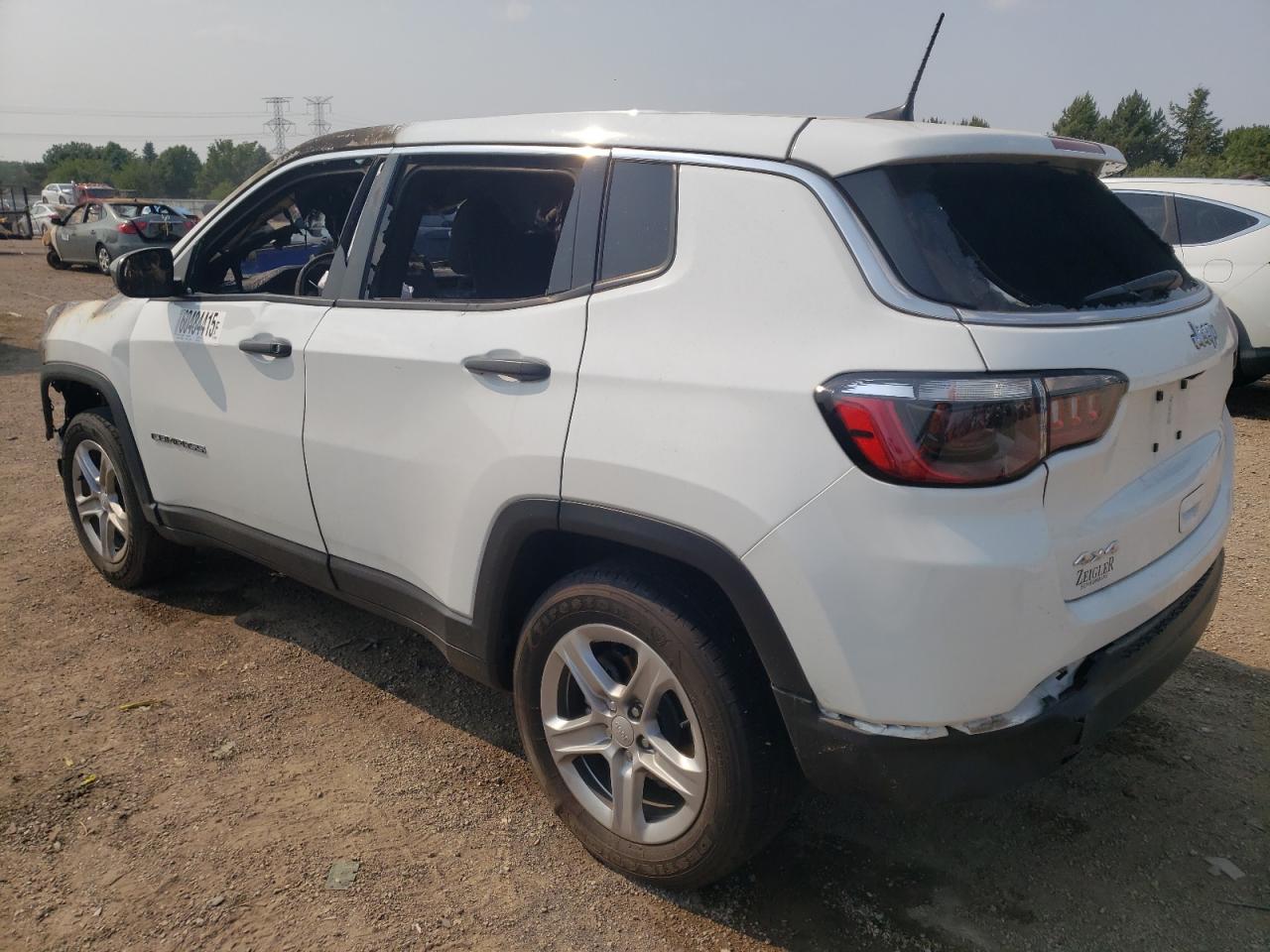 2024 JEEP COMPASS — снимка 2
