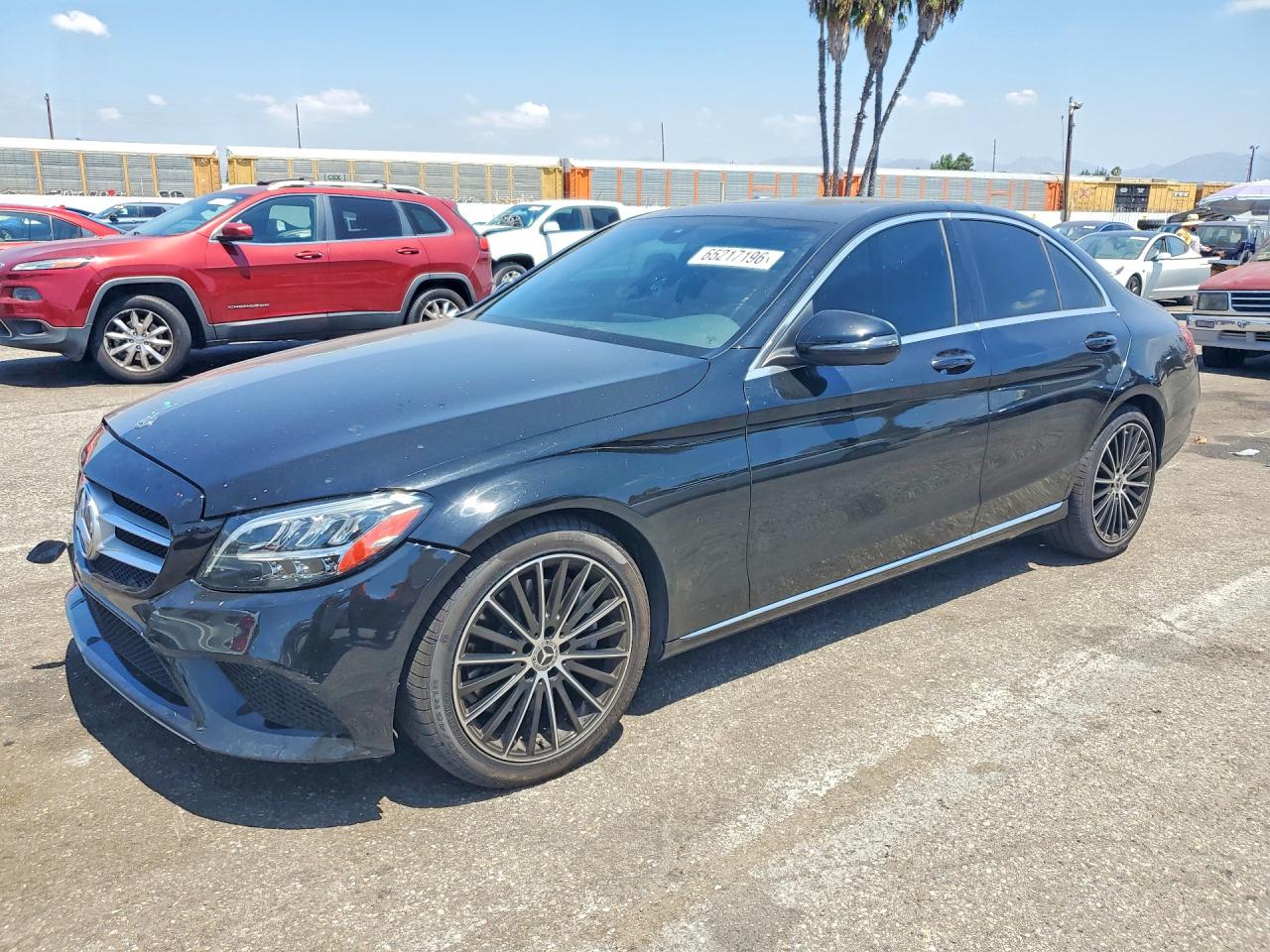 2019 MERCEDES-BENZ C 300