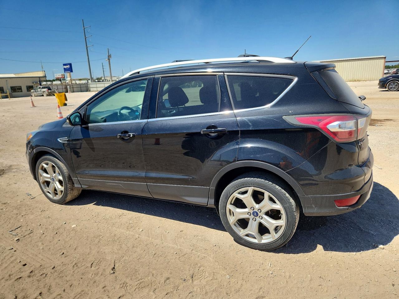 2017 FORD ESCAPE TITANIUM — снимка 2