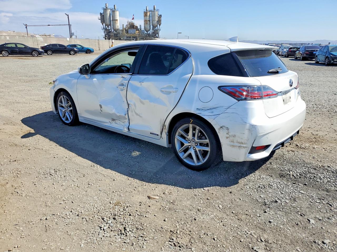 2017 LEXUS CT 200 — снимка 2