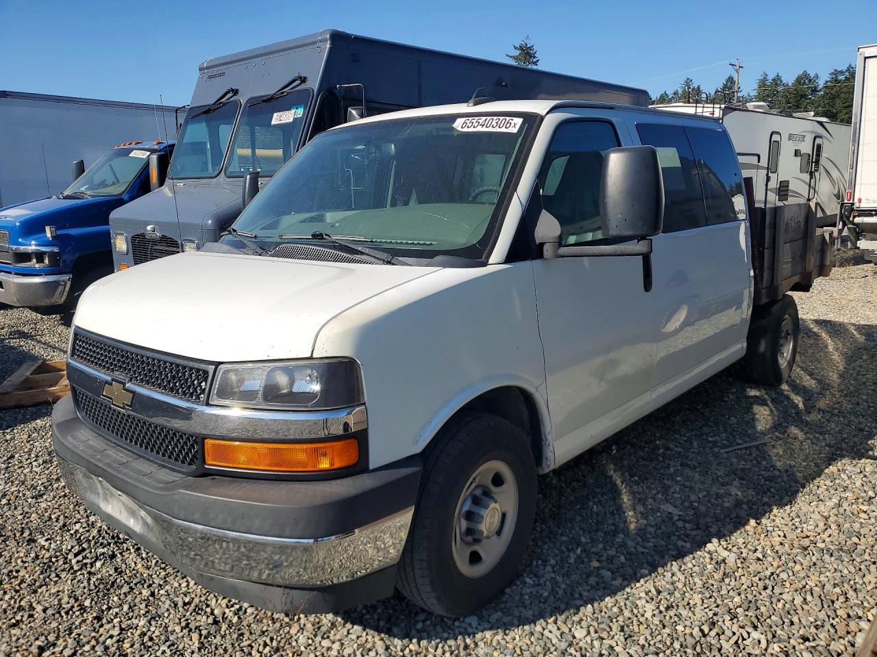 2017 CHEVROLET EXPRESS G3500 LT