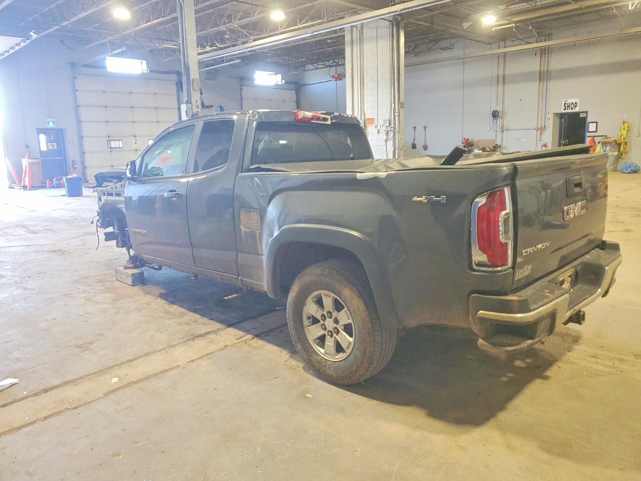 2017 GMC CANYON — снимка 2