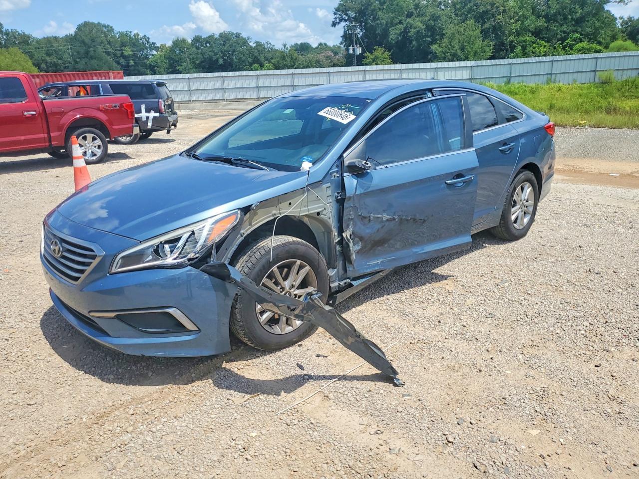 2017 HYUNDAI SONATA SE