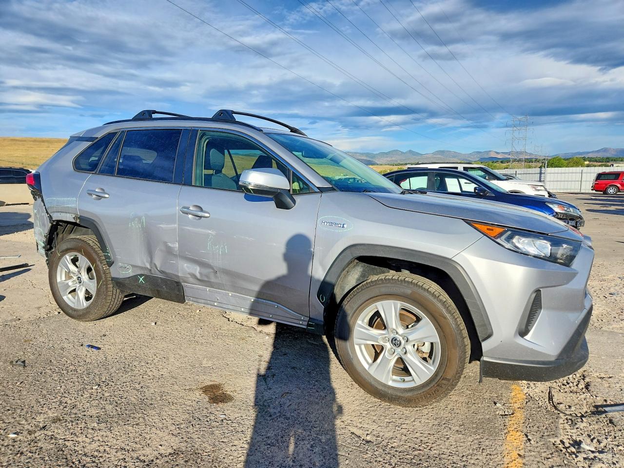 2020 TOYOTA RAV4 LE — снимка 4